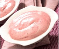 Crema spuma de capsuni